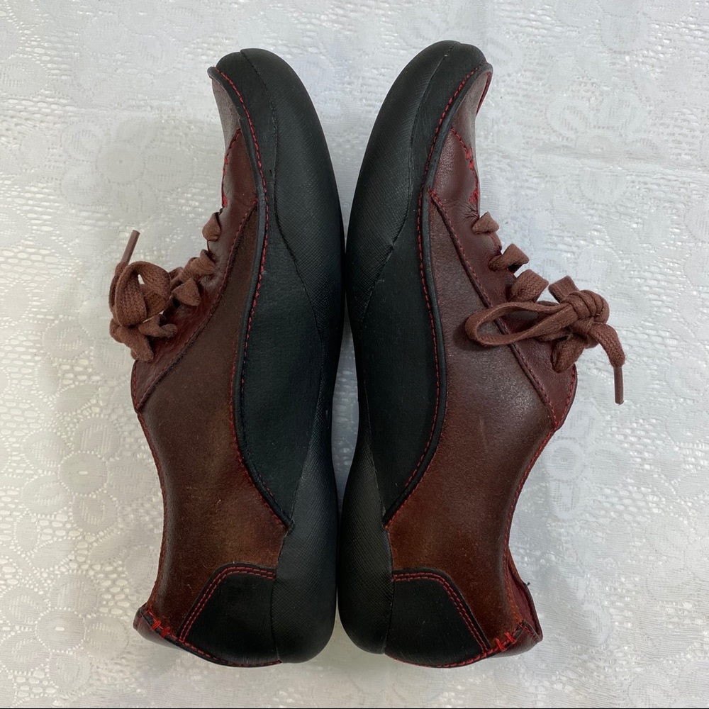 Clark’s Artisan Women’s Shoes Size 7 1/2 M Red color shade leather casual - Picture 5 of 8